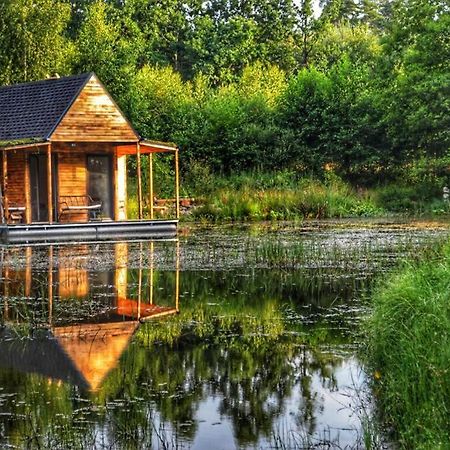 Heather Hut, Off-Grid Cottage On A Pond+2 Ha Darzkowo Exterior photo