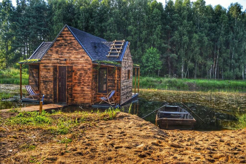 Heather Hut, Off-Grid Cottage On A Pond+2 Ha Darzkowo Exterior photo